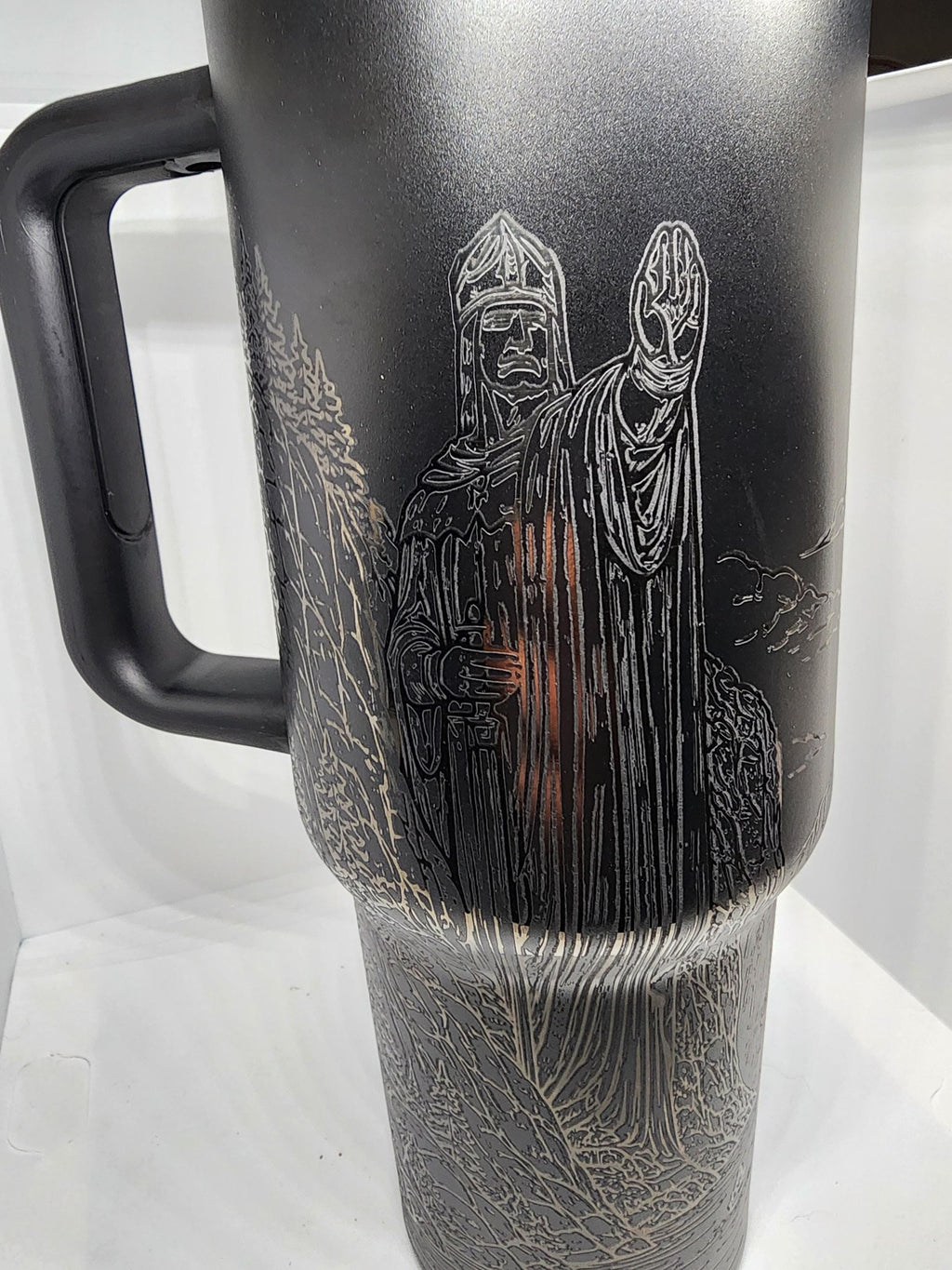 LOTR scenes inspired tumbler-Stanley-compatible 40 oz. Laser engraved