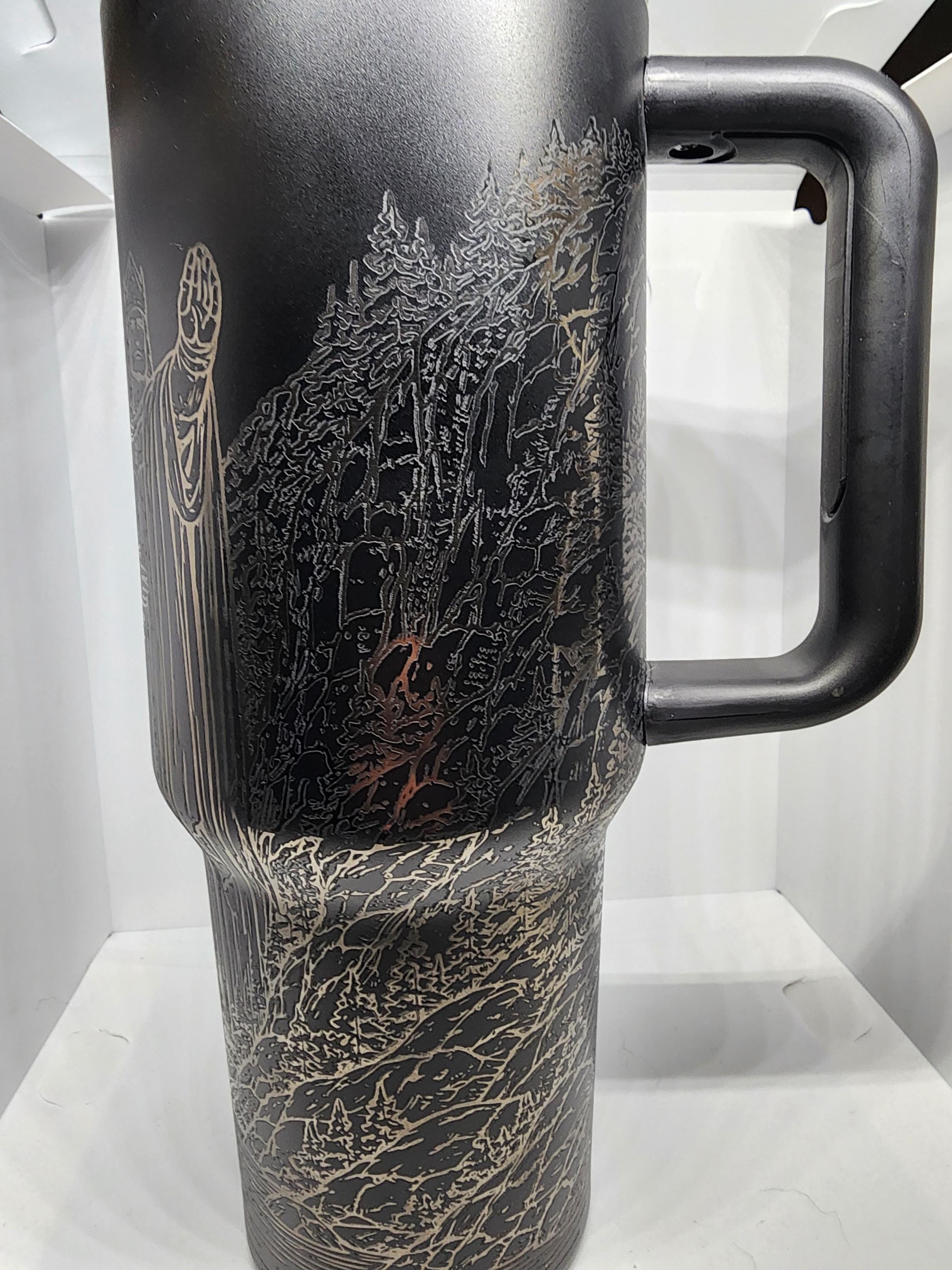 LOTR scenes inspired tumbler-Stanley-compatible 40 oz. Laser engraved